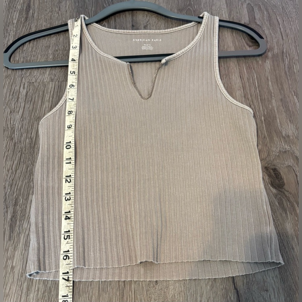 American Eagle Notch Neck Tank Top in Smokey Cinders Medium - Picture 7 of 9